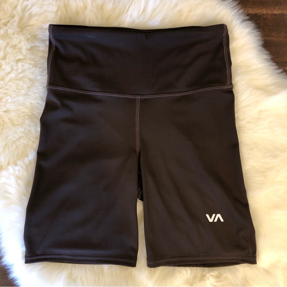NWT! RVCA Bike Shorts